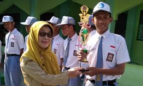 Juara 1 LKS IT Network Systems Administration Tingkat Kota